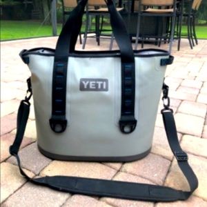 YETI Hopper 30 cooler